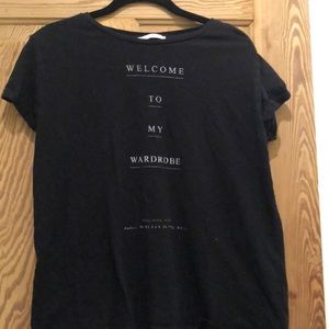 LARGE ZARA BLACK TEE
